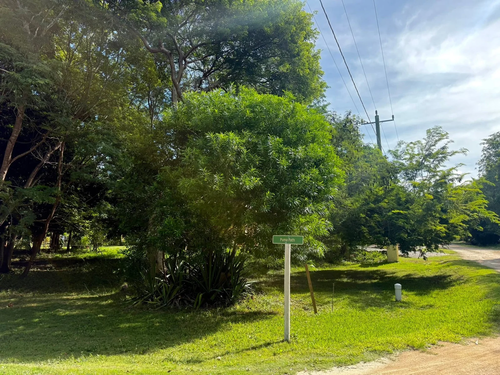 MAYAN SEASIDE,CONSEJO VILLAGE,COROZAL (NO SELLER FINANCING AVAILABLE. HOWEVER, THE SELLER IS MOTIVATED AND OPEN TO REASONABLE OFFERS.)