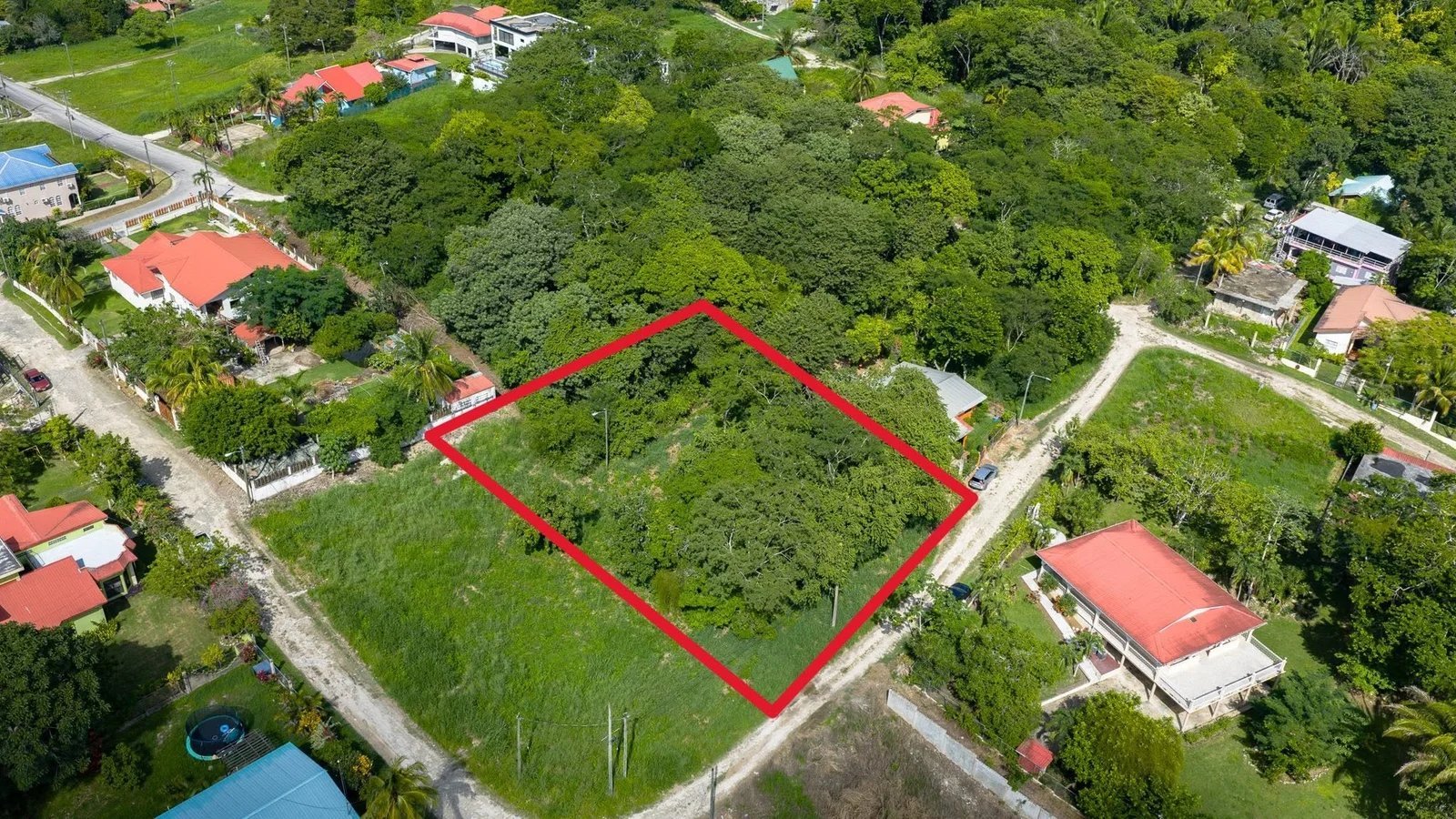 San Ignacio, Cayo District (NO SELLER FINANCING AVAILABLE. HOWEVER, THE SELLER IS MOTIVATED AND OPEN TO REASONABLE OFFERS.)