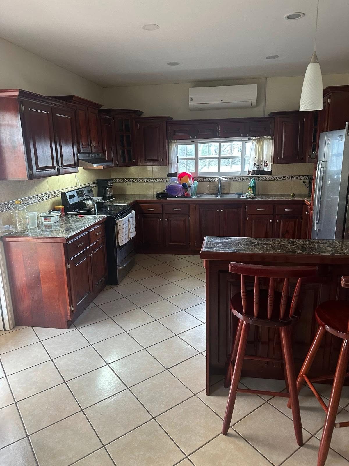 FULLY FURNISHED HOUSE FOR SALE – Cassanova Estates, Ladyville