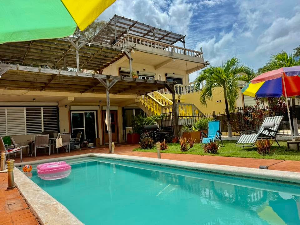 Bayshore Drive, Corozal District, Belize