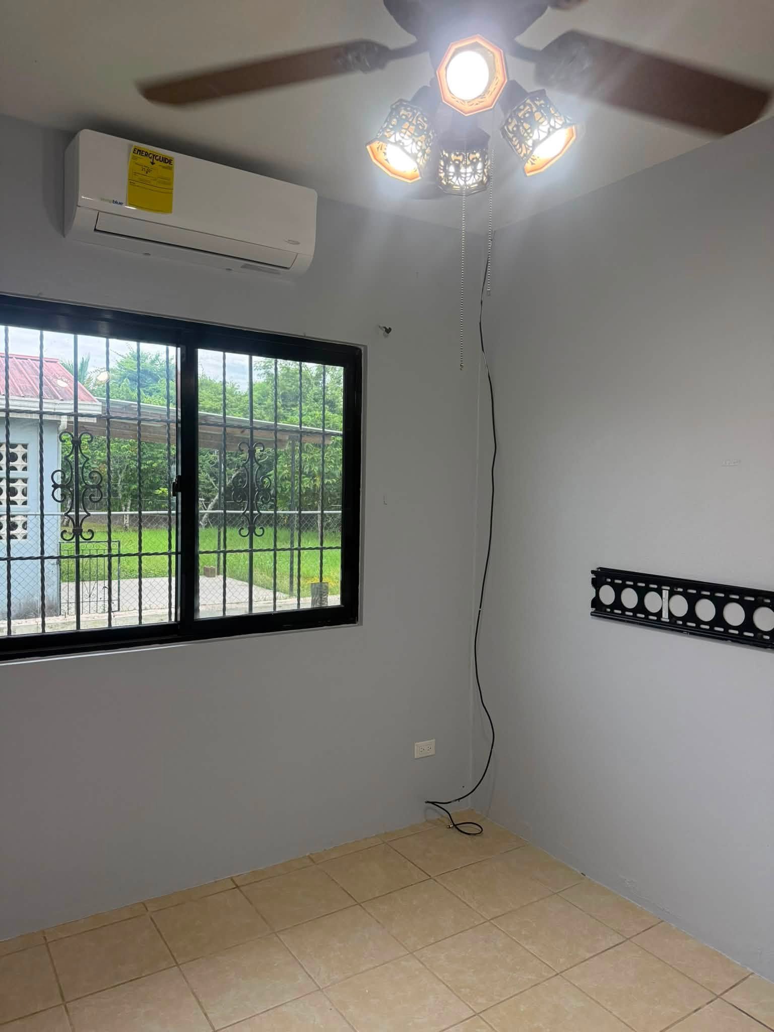 SPACIOUS 4-BEDROOM HOME IN BELMOPAN CITY